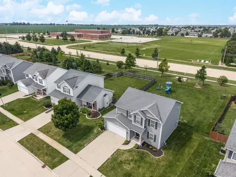 View/Area - 1135 Duck Horn Dr, Normal, IL 61761 photo 2 of 4