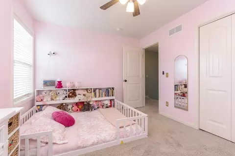 Bedroom - 1135 Duck Horn Dr, Normal, IL 61761 photo 4 of 7