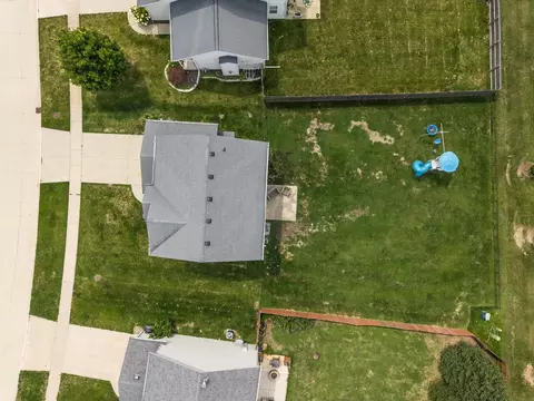 View/Area - 1135 Duck Horn Dr, Normal, IL 61761 photo 4 of 4
