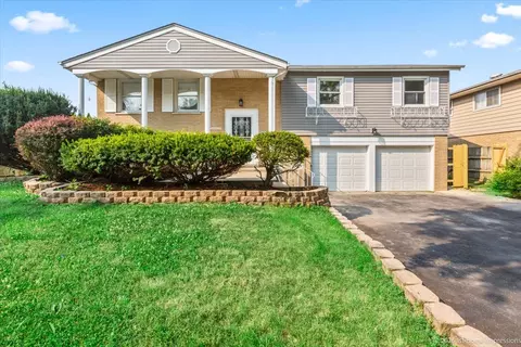 18830 May Ave, Homewood, IL 60430