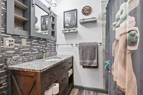 Bath - 402 S 1st St, Alpha, IL 61413 photo 1 of 1