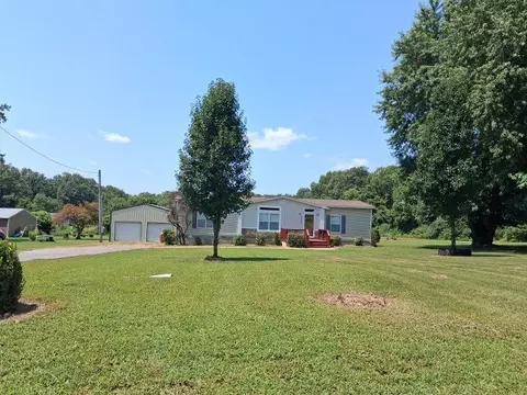 2559 Orient Rd, West Frankfort, IL 62896