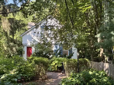 1240 Wesley Ave, Evanston, IL 60202