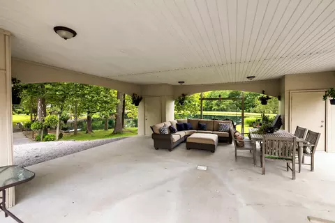 Exterior - 4600 Ava Rd, Murphysboro, IL 62966 photo 13 of 25