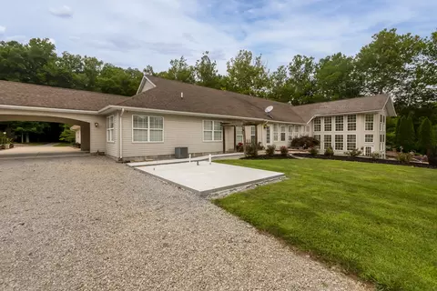 Exterior - 4600 Ava Rd, Murphysboro, IL 62966 photo 17 of 25