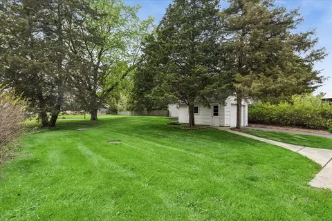 Exterior - 1631 Park St, Mchenry, IL 60050 photo 5 of 6