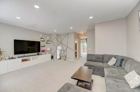 Living - 567 Declaration Ln, Aurora, IL 60502 photo 2 of 2
