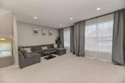 Other - 567 Declaration Ln, Aurora, IL 60502 photo 2 of 5