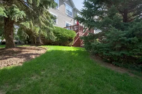Exterior - 567 Declaration Ln, Aurora, IL 60502 photo 4 of 4