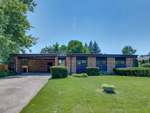 Exterior - 535 E Turner Ave, Roselle, IL 60172 photo 8 of 8