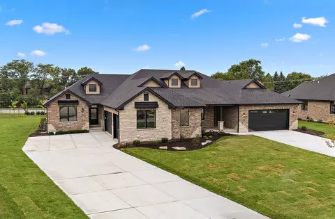 11161 Lizmore Ln #34A, Orland Park, IL 60467