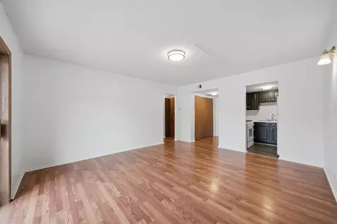 Living - 6441 W Pershing Rd #104, Stickney, IL 60402 photo 2 of 6