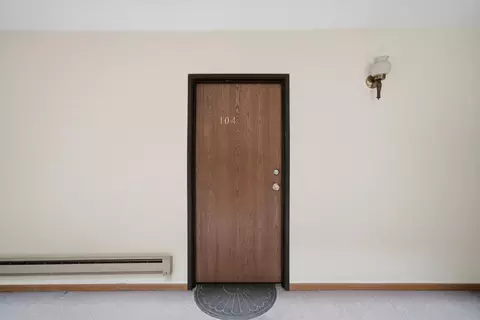 Entry Way - 6441 W Pershing Rd #104, Stickney, IL 60402 photo 1 of 2