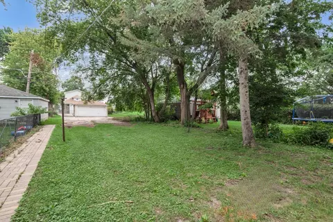 Exterior - 1504 Pitner Ave, Evanston, IL 60201 photo 3 of 3
