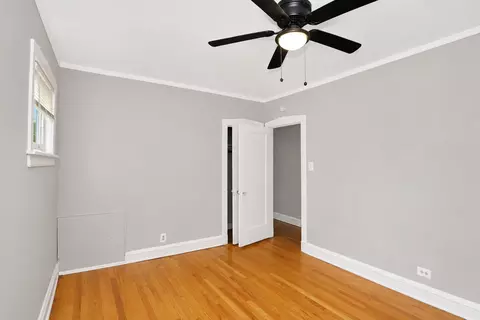 Bedroom - 1504 Pitner Ave, Evanston, IL 60201 photo 5 of 8