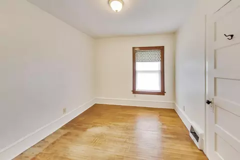 Bedroom - 808 N Spring St #808, Elgin, IL 60120 photo 4 of 6