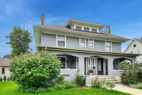 Exterior - 808 N Spring St #808, Elgin, IL 60120 photo 1 of 11