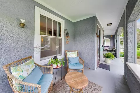 Exterior - 808 N Spring St #808, Elgin, IL 60120 photo 5 of 11