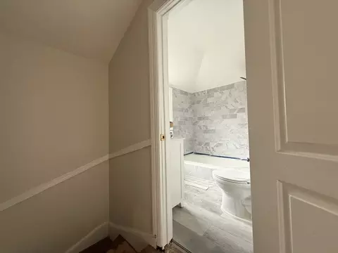 Entry Way - 2007 S 23rd Ave, Broadview, IL 60155 photo 4 of 4