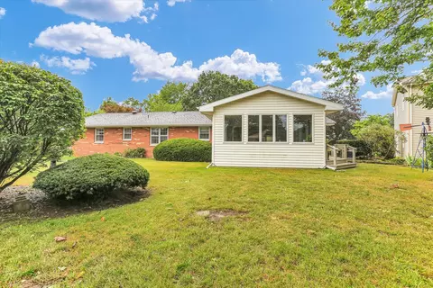 Exterior - 1820 Augusta Dr, Champaign, IL 61821 photo 9 of 11