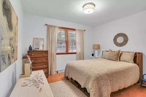 Bedroom - 1820 Augusta Dr, Champaign, IL 61821 photo 4 of 5