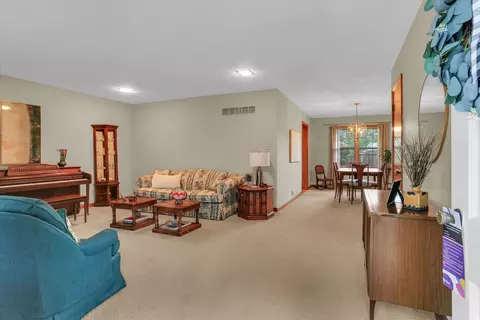 Entry Way - 1820 Augusta Dr, Champaign, IL 61821 photo 1 of 1
