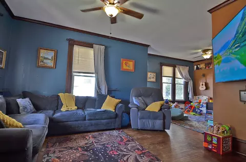 Living - 648 Webster St, Ottawa, IL 61350 photo 3 of 3