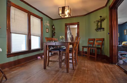 Dining - 648 Webster St, Ottawa, IL 61350 photo 2 of 2