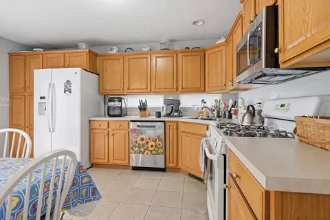 Kitchen - 2915 E Raab Rd, Normal, IL 61761 photo 1 of 2