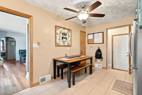 Entry Way - 307 E Main St, Atkinson, IL 61235 photo 2 of 2