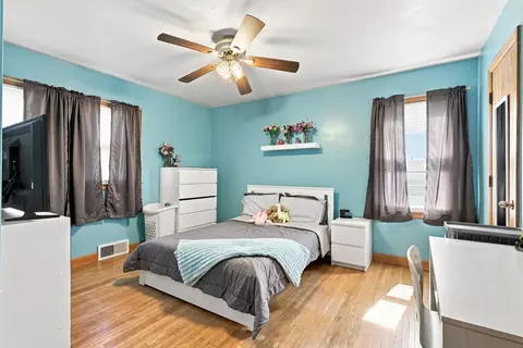 Bedroom - 307 E Main St, Atkinson, IL 61235 photo 4 of 8