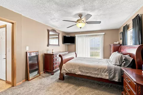 Bedroom - 307 E Main St, Atkinson, IL 61235 photo 3 of 8