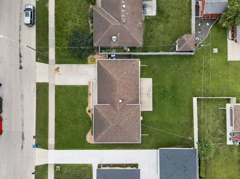 View/Area - 1817 Root St, Crest Hill, IL 60403 photo 5 of 9