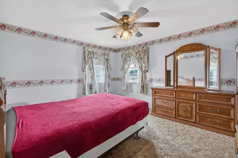 Bedroom - 1817 Root St, Crest Hill, IL 60403 photo 5 of 7