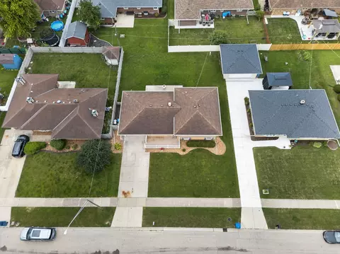 View/Area - 1817 Root St, Crest Hill, IL 60403 photo 3 of 9