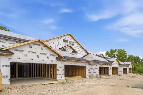 Exterior - 160 Violet Ln, Wheeling, IL 60090 photo 3 of 3