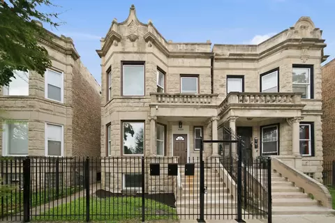 4330 W Wilcox St, Chicago, IL 60624