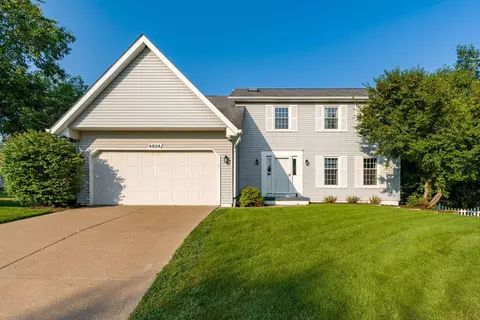 4824 Kynnelworth Dr, Bettendorf, IA 52722