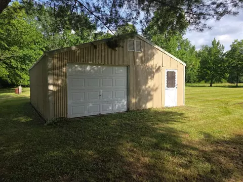 32372 Main St, Tamms, IL 62988 photo 6