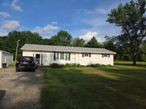 32372 Main St, Tamms, IL 62988 photo 3