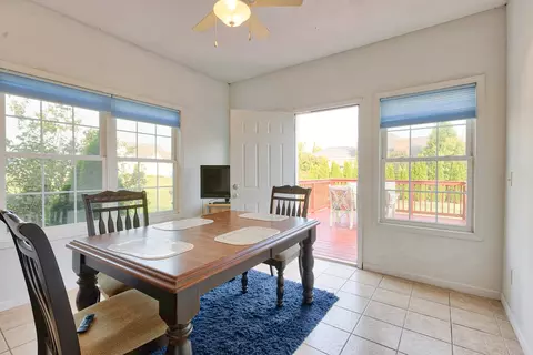 Dining - 4397 Renaissance Dr, Normal, IL 61761 photo 4 of 5