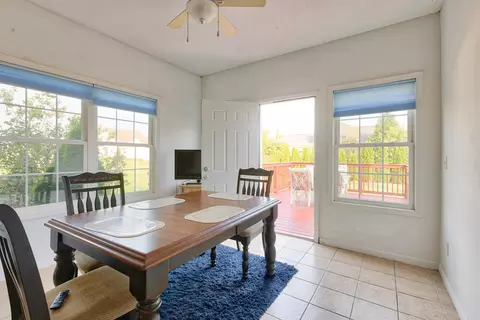 Dining - 4397 Renaissance Dr, Normal, IL 61761 photo 2 of 5