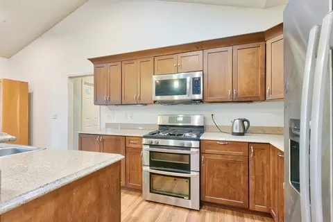 Kitchen - 4397 Renaissance Dr, Normal, IL 61761 photo 2 of 3