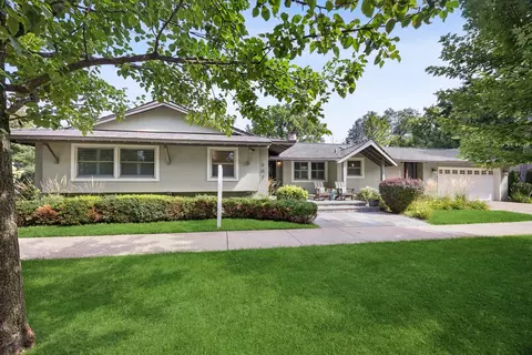 501 N Edgewood Ave, La Grange Park, IL 60526