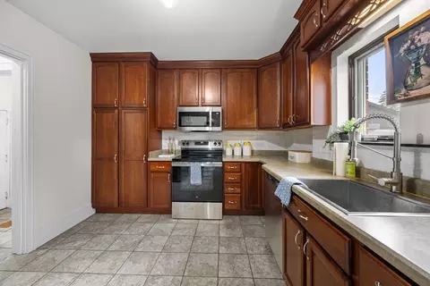 Kitchen - 2914 25th Ave, Moline, IL 61265 photo 3 of 3