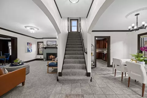 Entry Way - 2914 25th Ave, Moline, IL 61265 photo 2 of 6