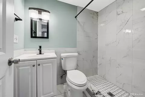 Bath - 16210 Ashland Ave, Markham, IL 60428 photo 2 of 2