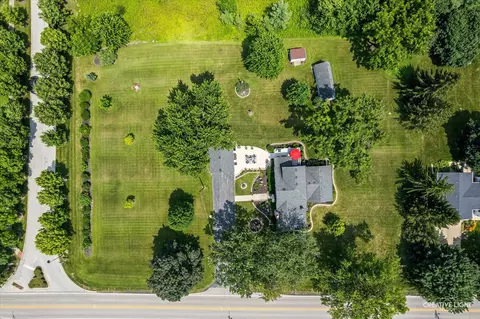 View/Area - Undisclosed, Aurora, IL 60506 photo 1 of 5