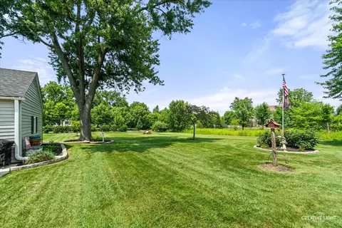 Exterior - Undisclosed, Aurora, IL 60506 photo 8 of 12