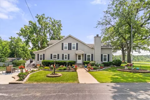 Exterior - Undisclosed, Aurora, IL 60506 photo 1 of 12